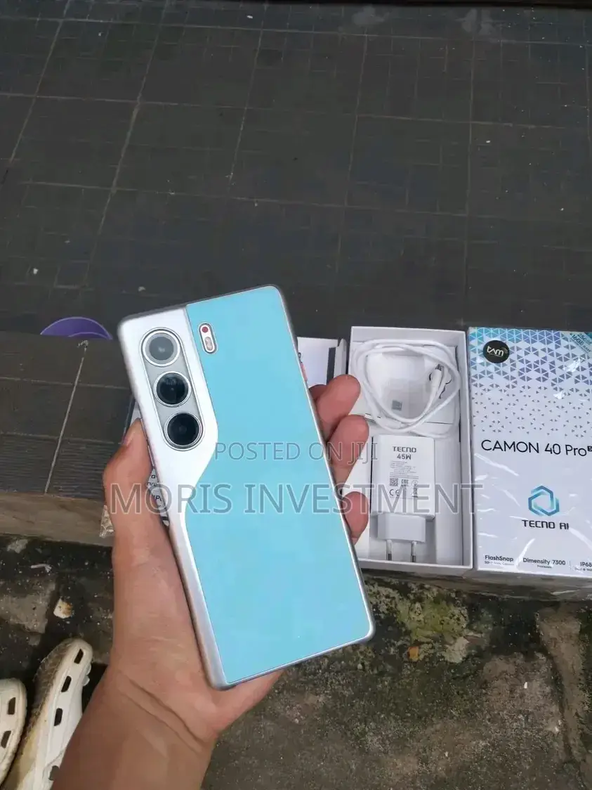 New Tecno Camon 40 Pro 5G 256 GB Blue