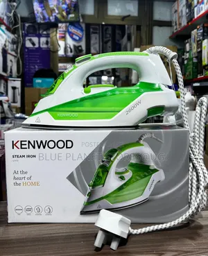 Kenwood Electric Steam Irons \\ 350ml \\ 2600w \\ Stp70