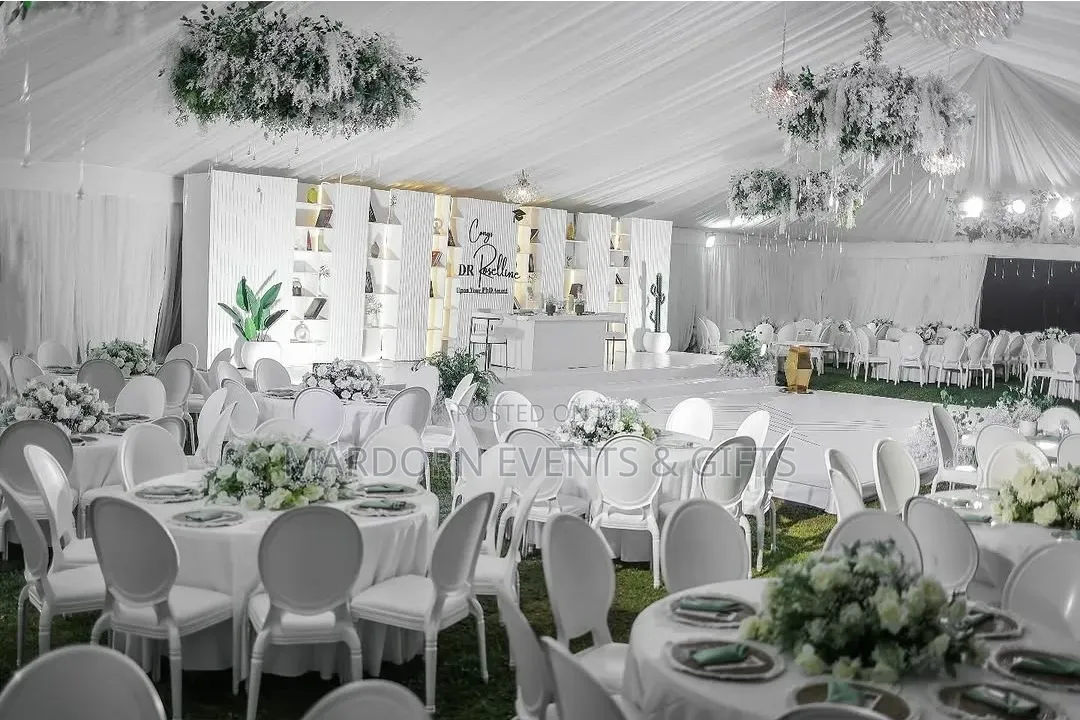 White and Dusty Green Graduation Decor