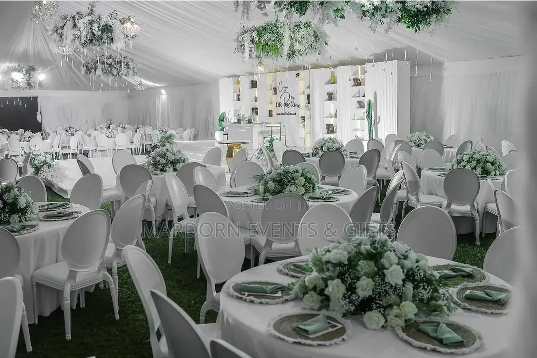 White and Dusty Green Graduation Decor