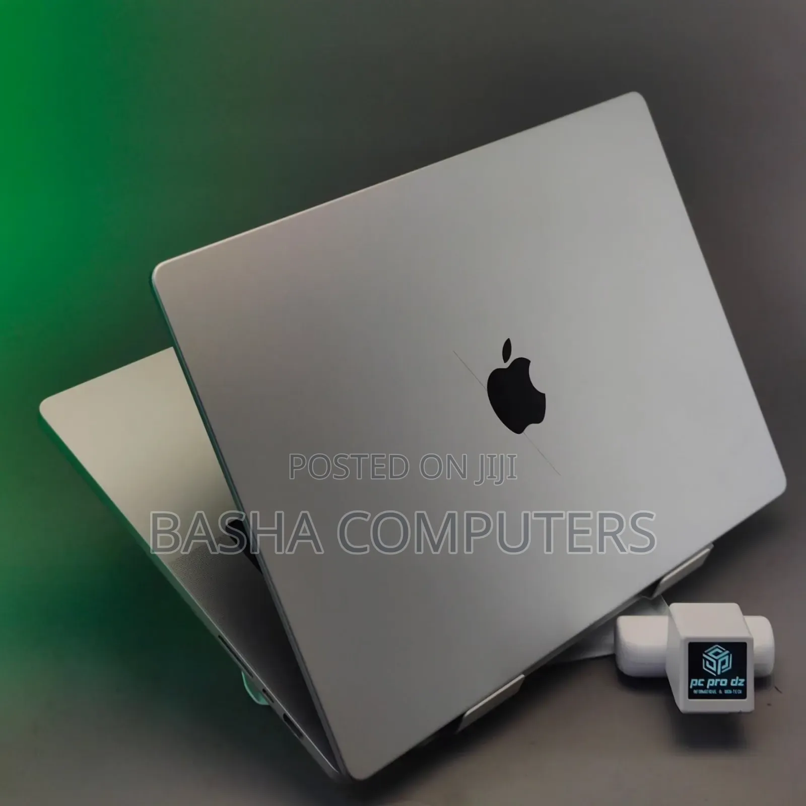 New Laptop Apple MacBook Pro 2020 M1 16GB Apple M1 SSHD+SSD 512GB