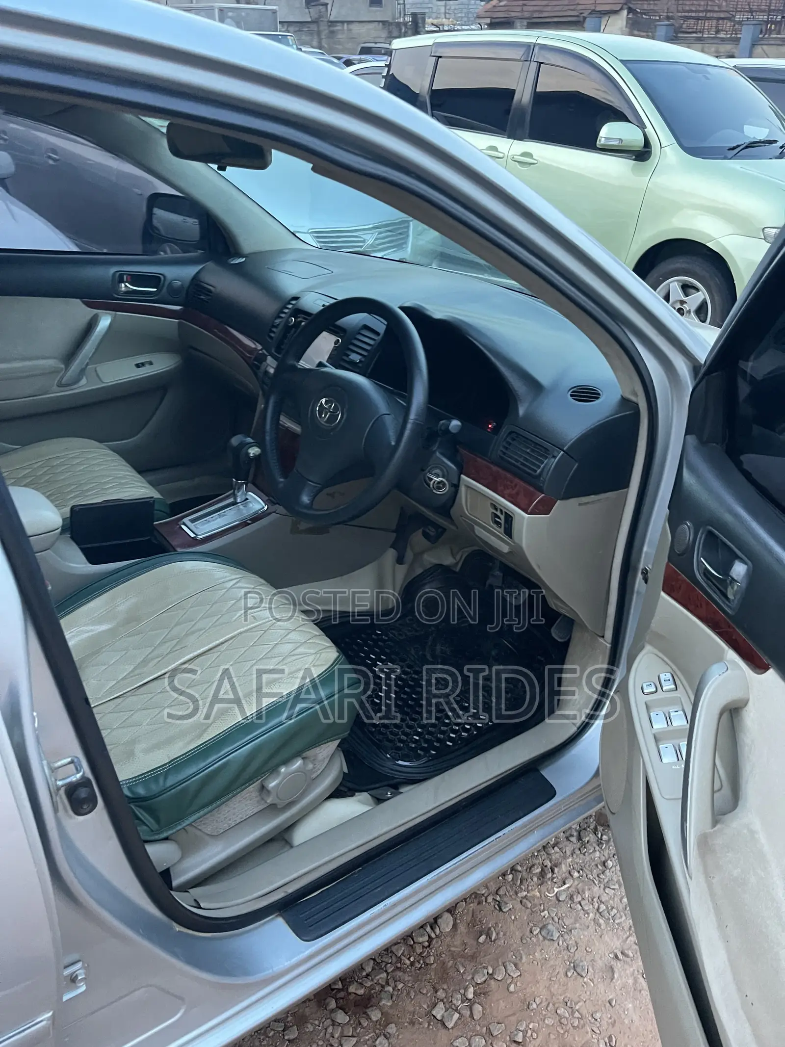 Toyota Premio 2004 Silver