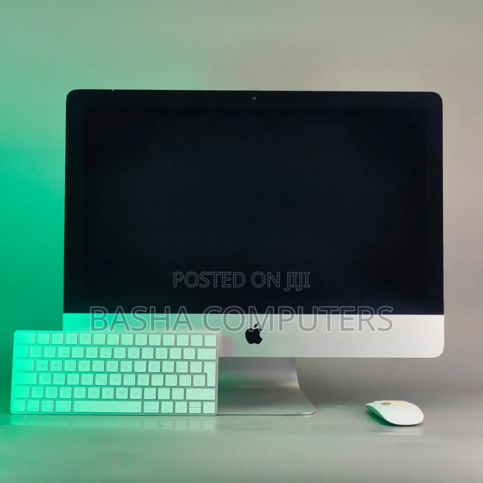 New Desktop Computer Apple iMac 8GB Intel Core i5 SSD 256GB