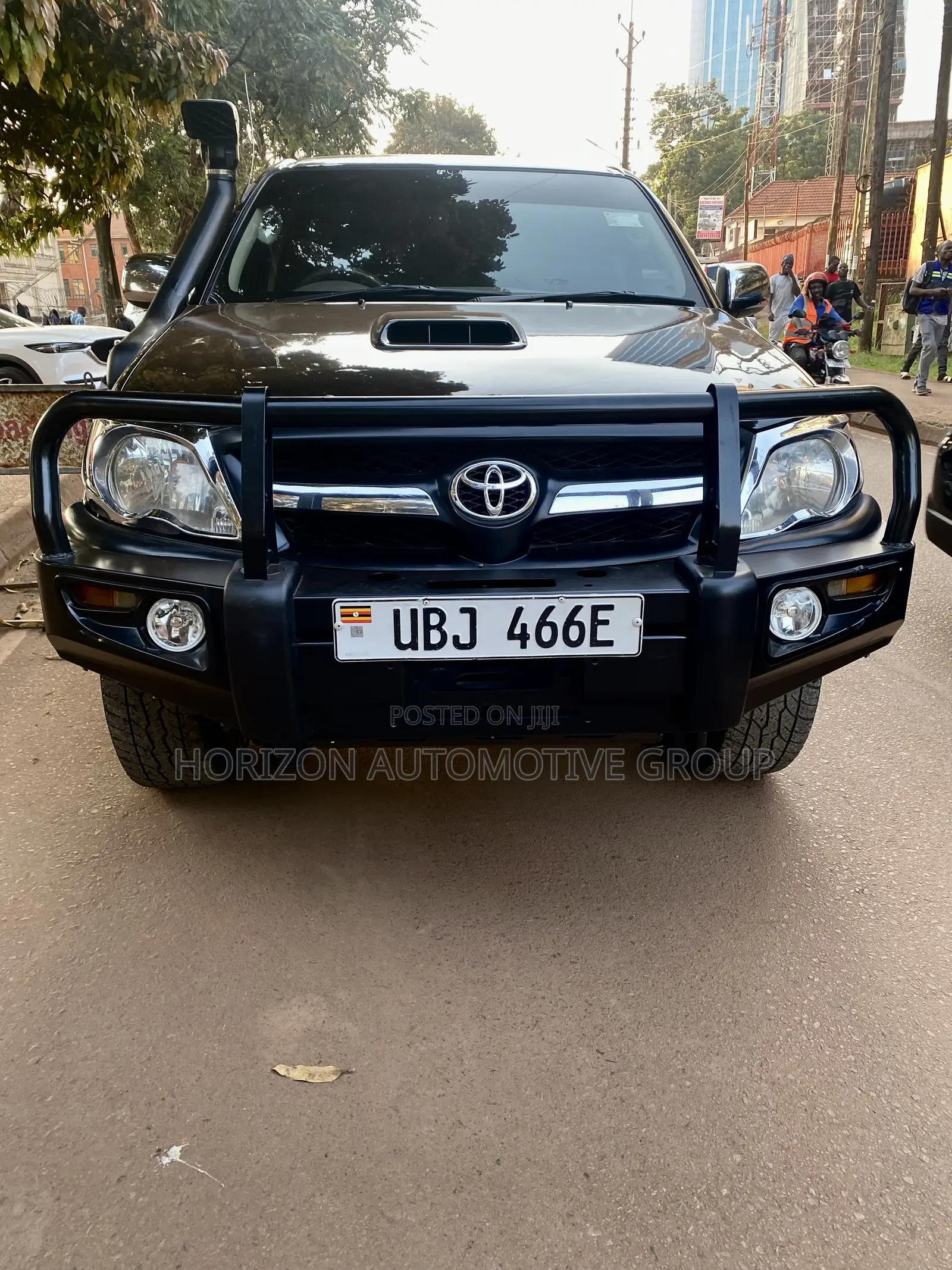 Toyota Hilux 2005 Black
