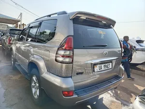 Toyota Land Cruiser Prado 2008 Gray