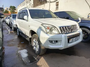 Toyota Land Cruiser Prado 2007 White