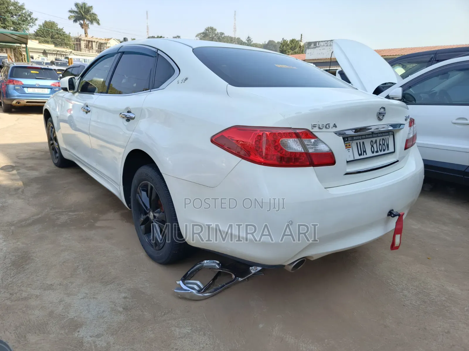 Nissan Fuga 2014 White