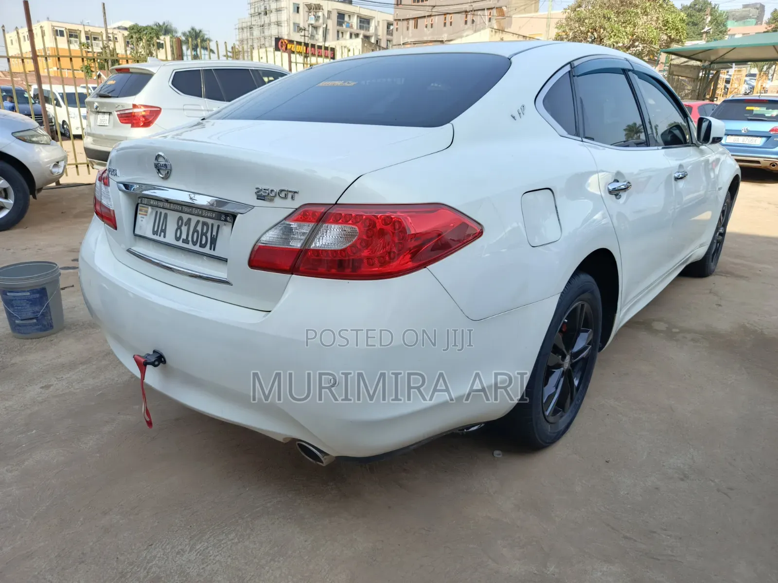 Nissan Fuga 2014 White