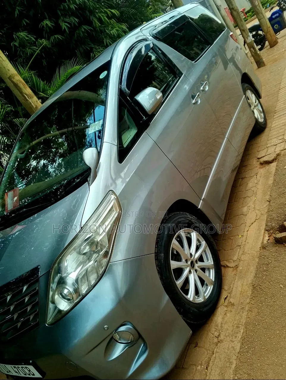 Toyota Alphard 2011 Gray