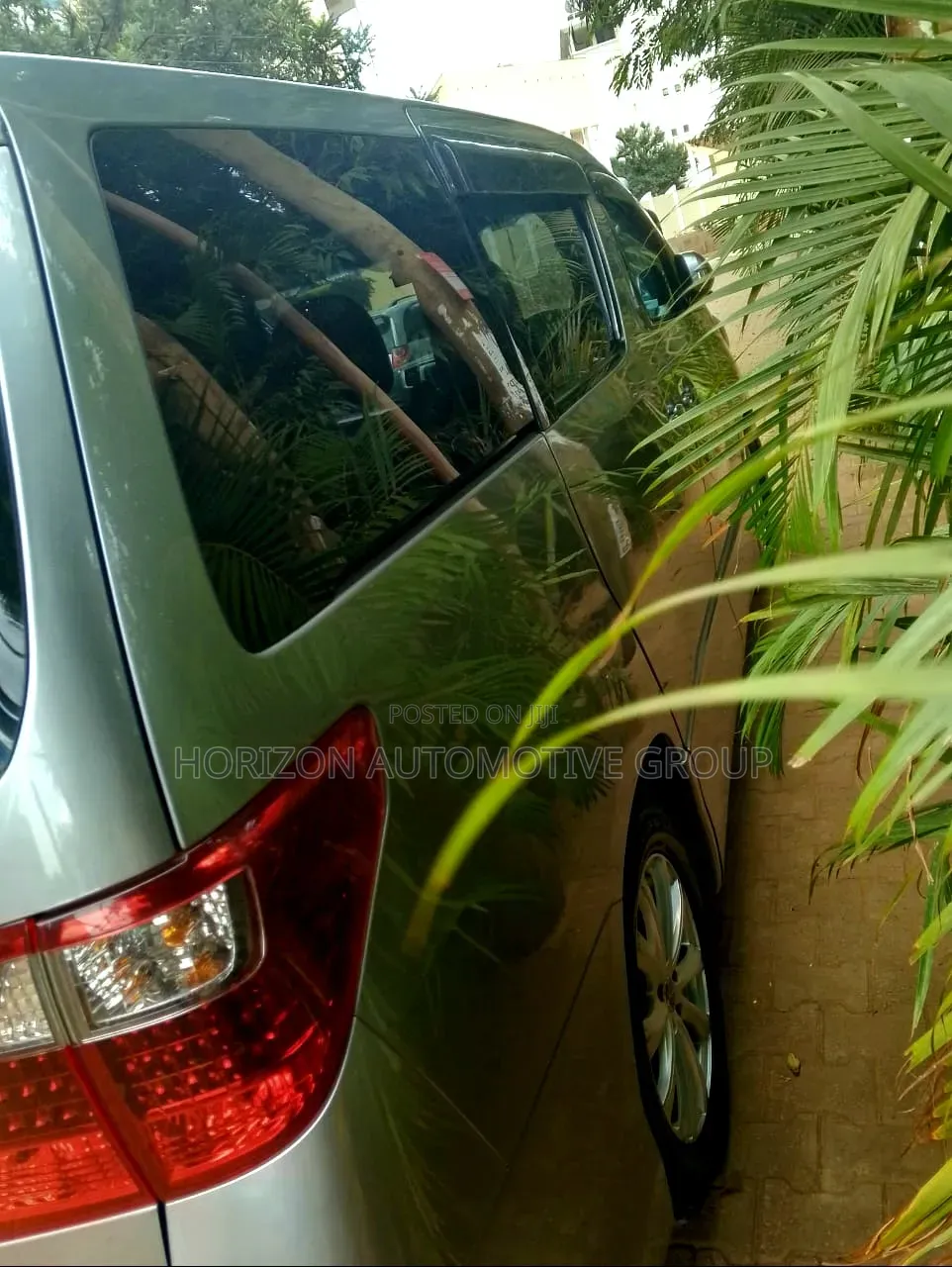 Toyota Alphard 2011 Gray