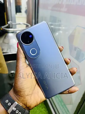 Vivo V50 512 GB Gray