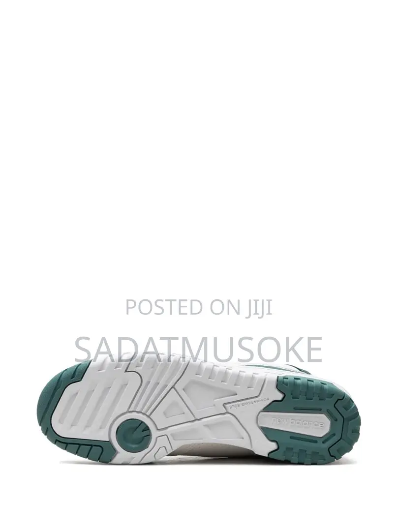 Product Details Style Bb550wt1 Colorway White/Green