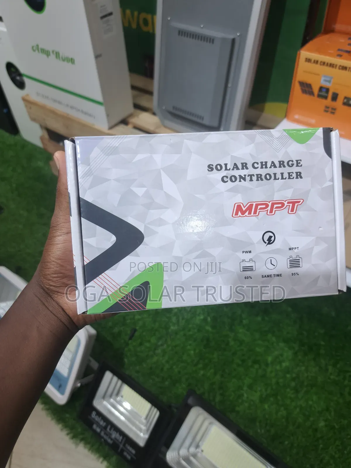 MPPT Solar Charge Controller