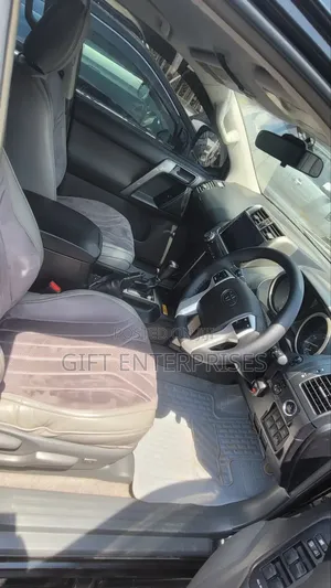 Toyota Land Cruiser Prado 2015 Black