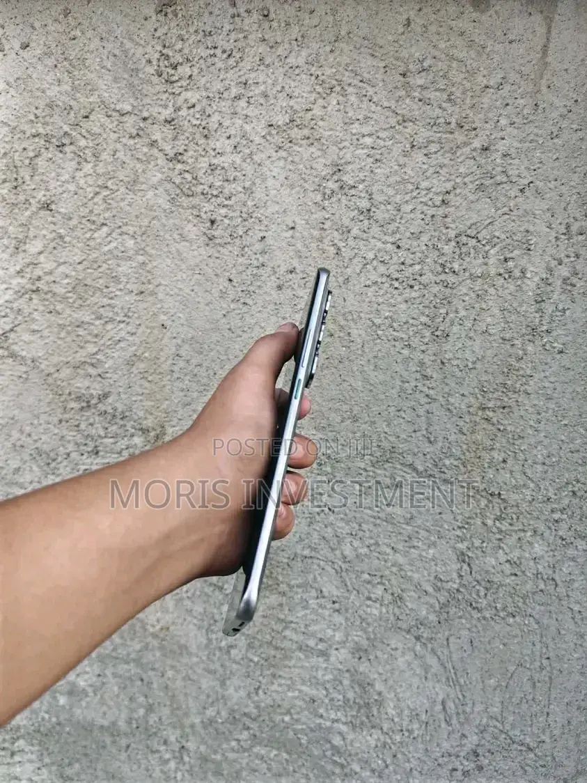 New Infinix Hot 60 Pro+ 256 GB Silver