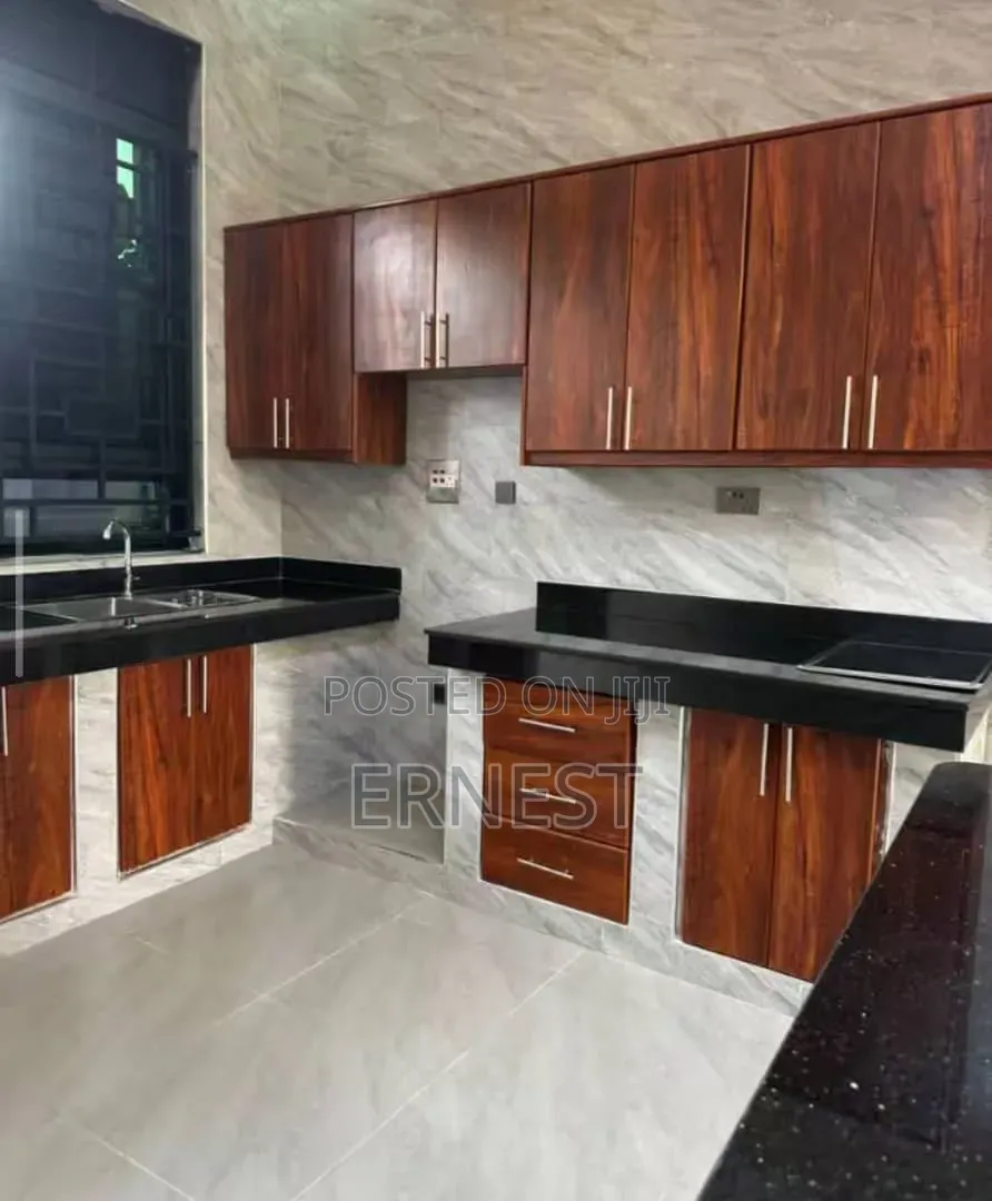 3bdrm Bungalow in Kira for sale