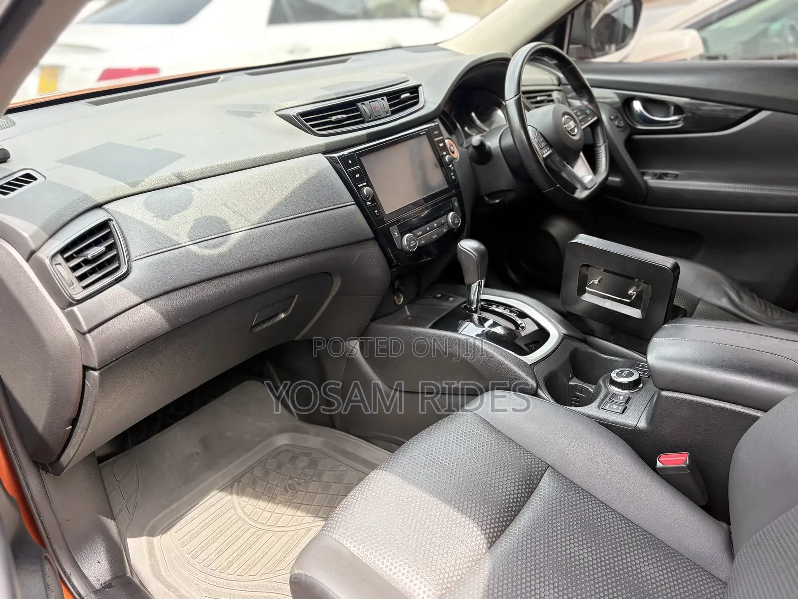 Nissan X-Trail 2.0 Hybrid FWD 2015 Orange