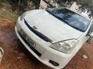 Toyota Wish 2004 White