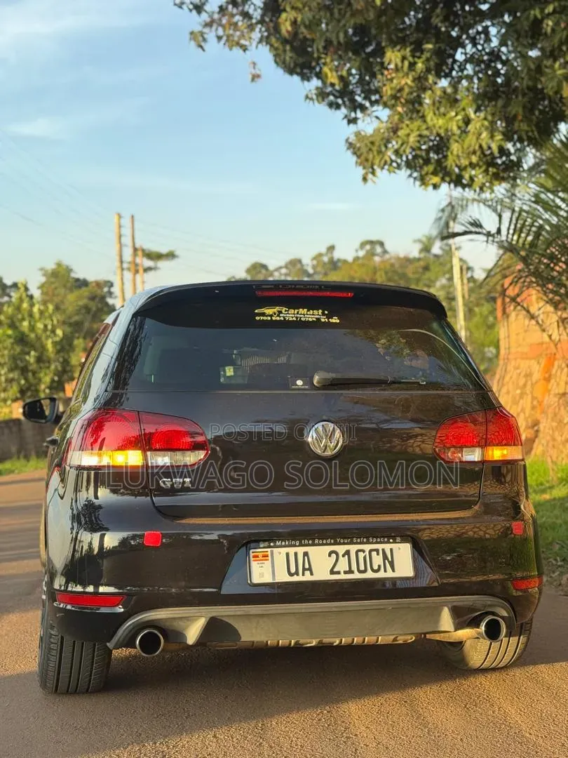 Volkswagen Golf GTI 2012 Black