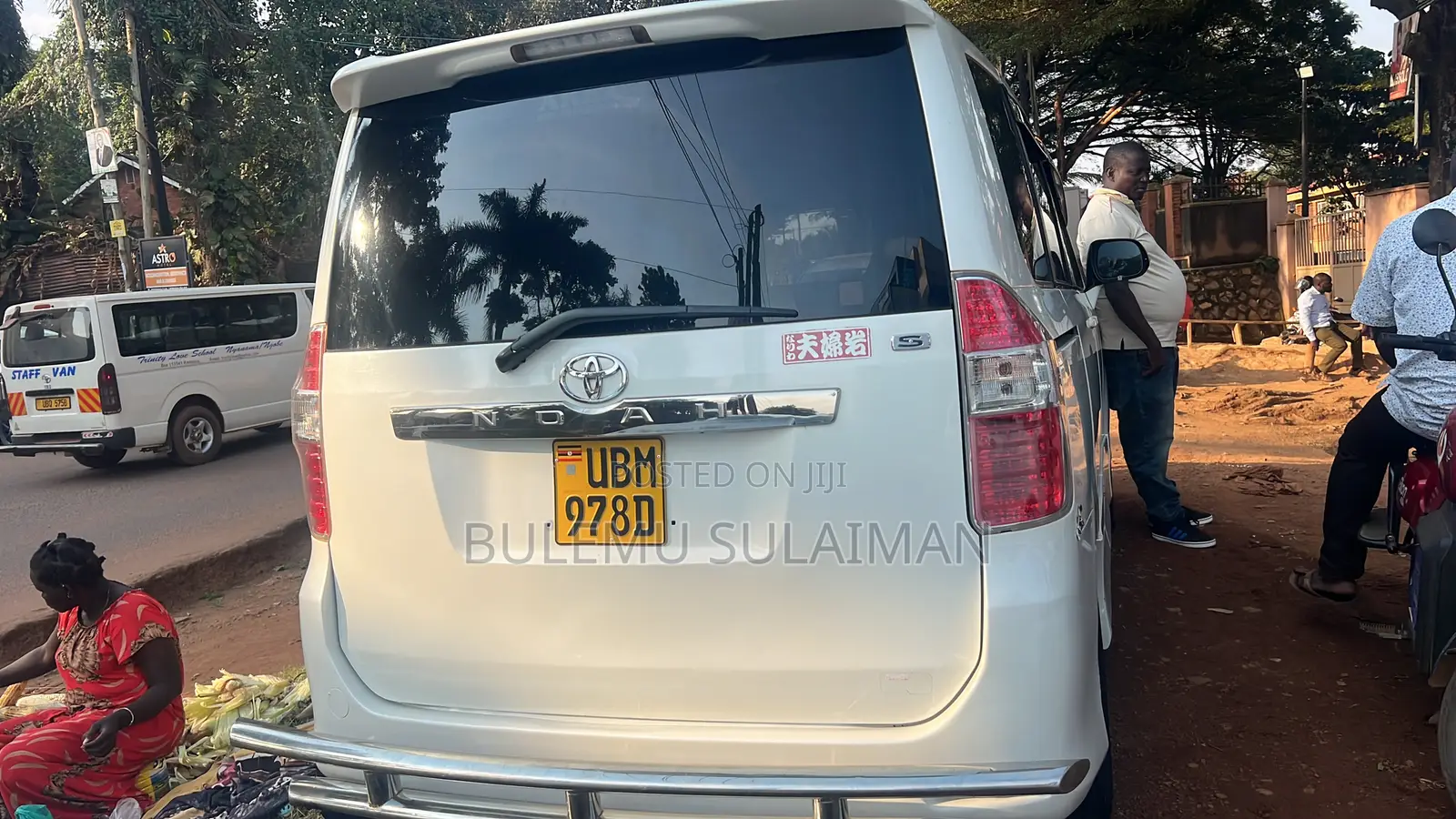 Toyota Noah 2008 White