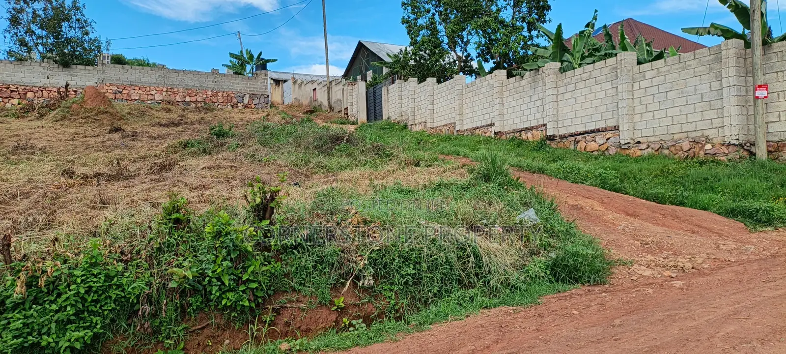 2bdrm House in Nangwa Estate, Mukono for sale