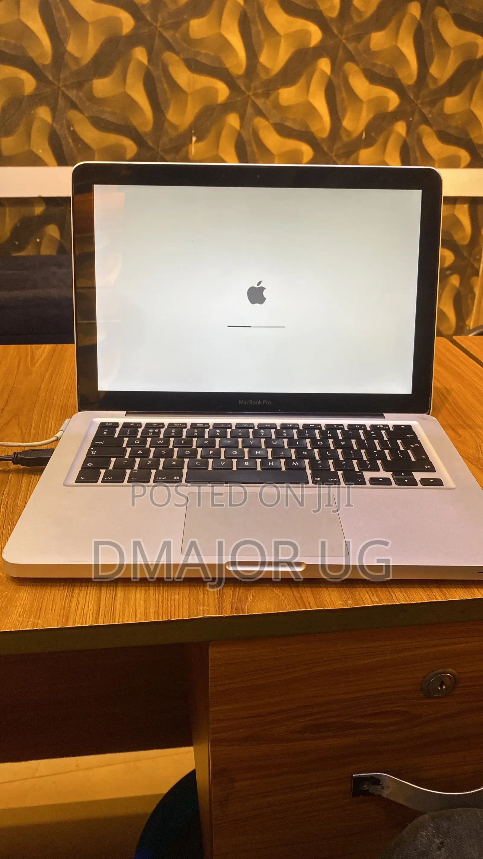 Laptop Apple MacBook 2012 8GB Intel Core i5 HDD 500GB