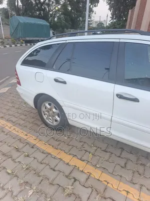 Mercedes-Benz C180 2003 White