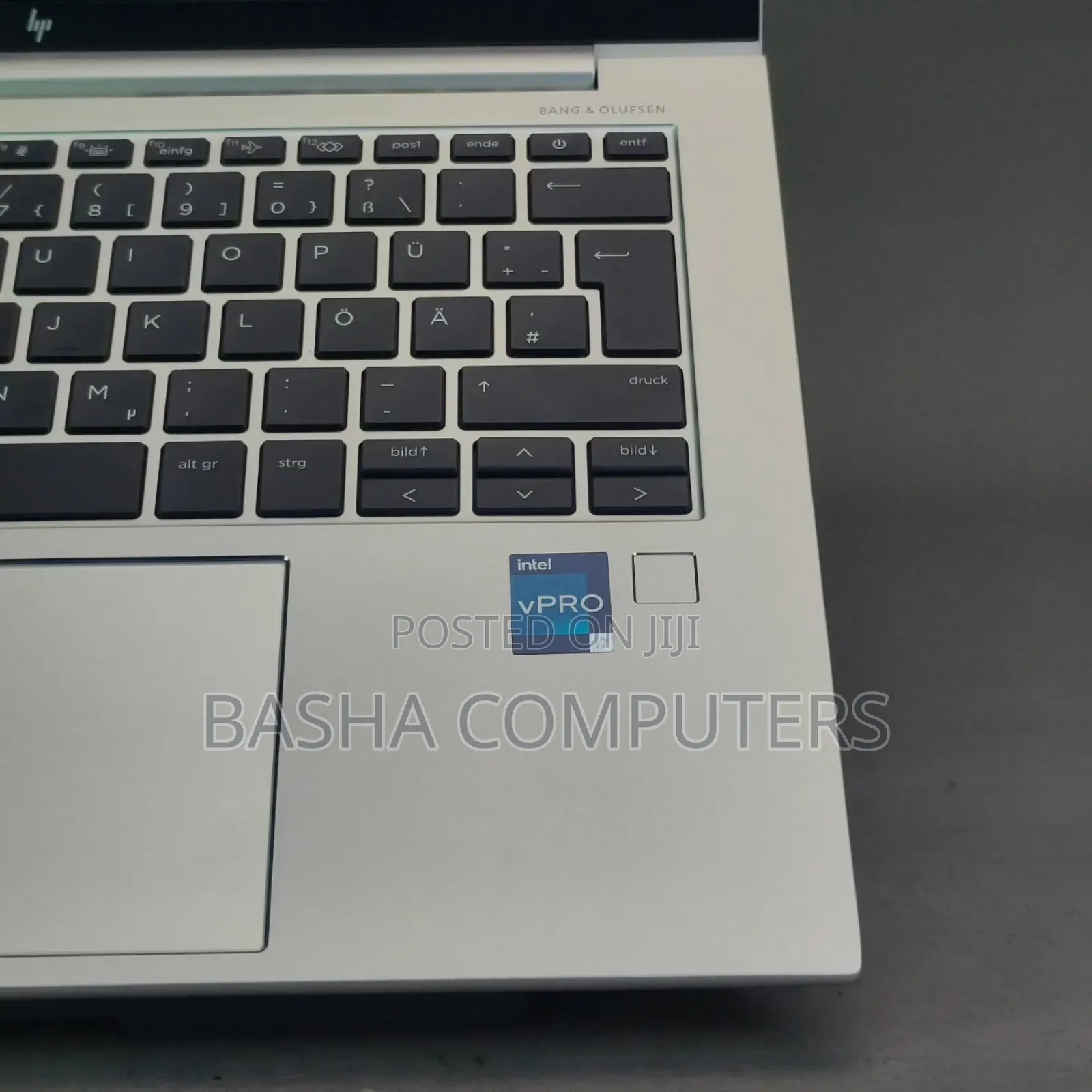 New Laptop HP EliteBook 840 G10 16GB Intel Core i7 SSHD+SSD 512GB