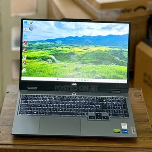 New Laptop Lenovo LOQ 15IRH8 16GB Intel Core i7 SSHD+SSD 1T