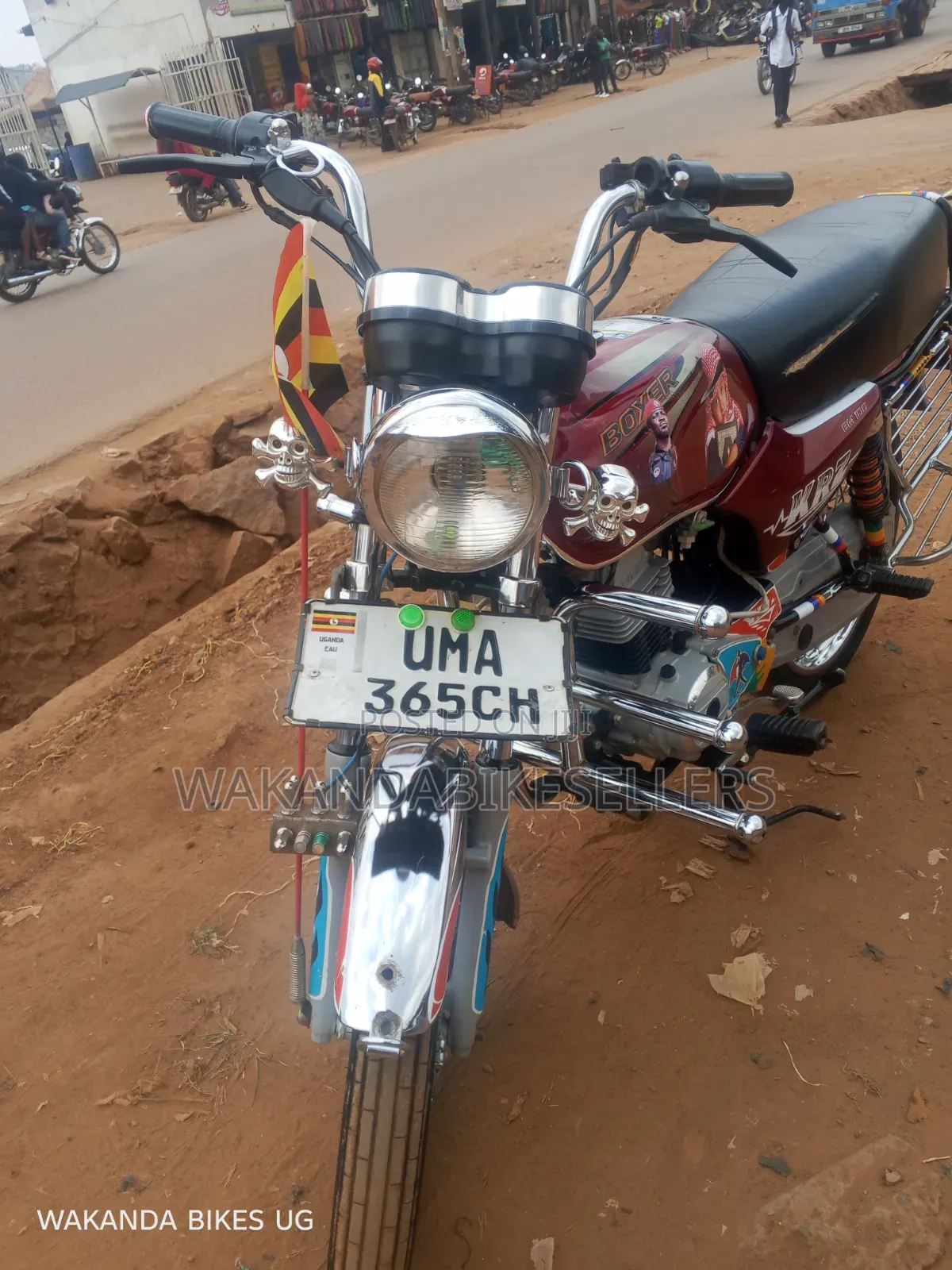 Bajaj Boxer 100 2025 Red
