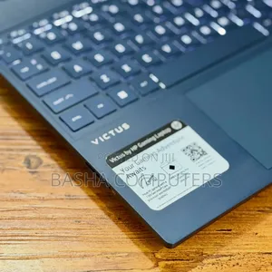 New Laptop HP Victus 16 16GB Intel Core i7 SSHD+SSD 512GB