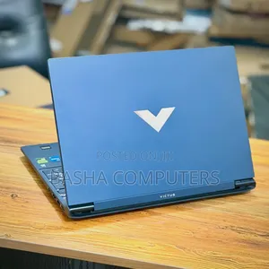 New Laptop HP Victus 16 16GB Intel Core i7 SSHD+SSD 512GB