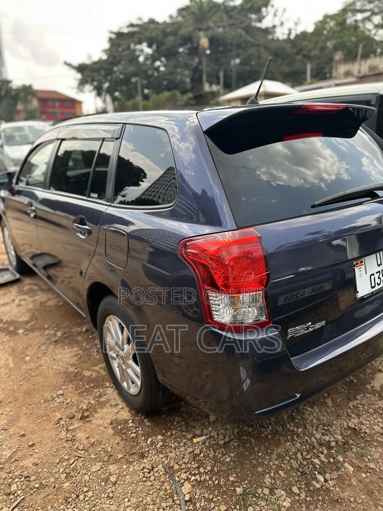 Toyota Corolla Fielder 2014 Blue