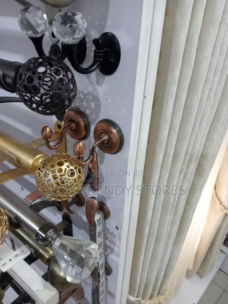 Exquisite Rail for Home Decor Per Metre