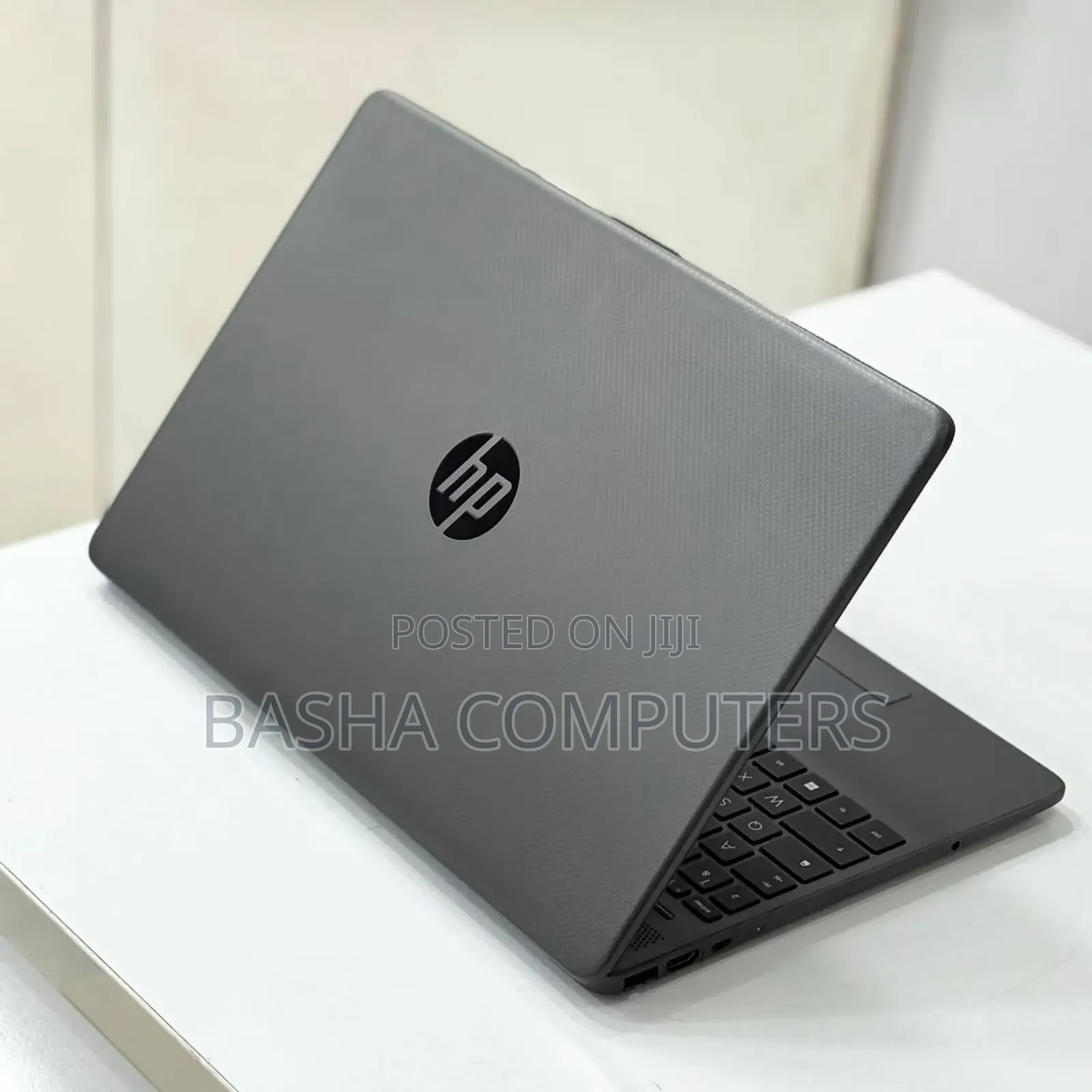 New Laptop HP 14-dq1025cl 8GB Intel Core i7 SSD 256GB