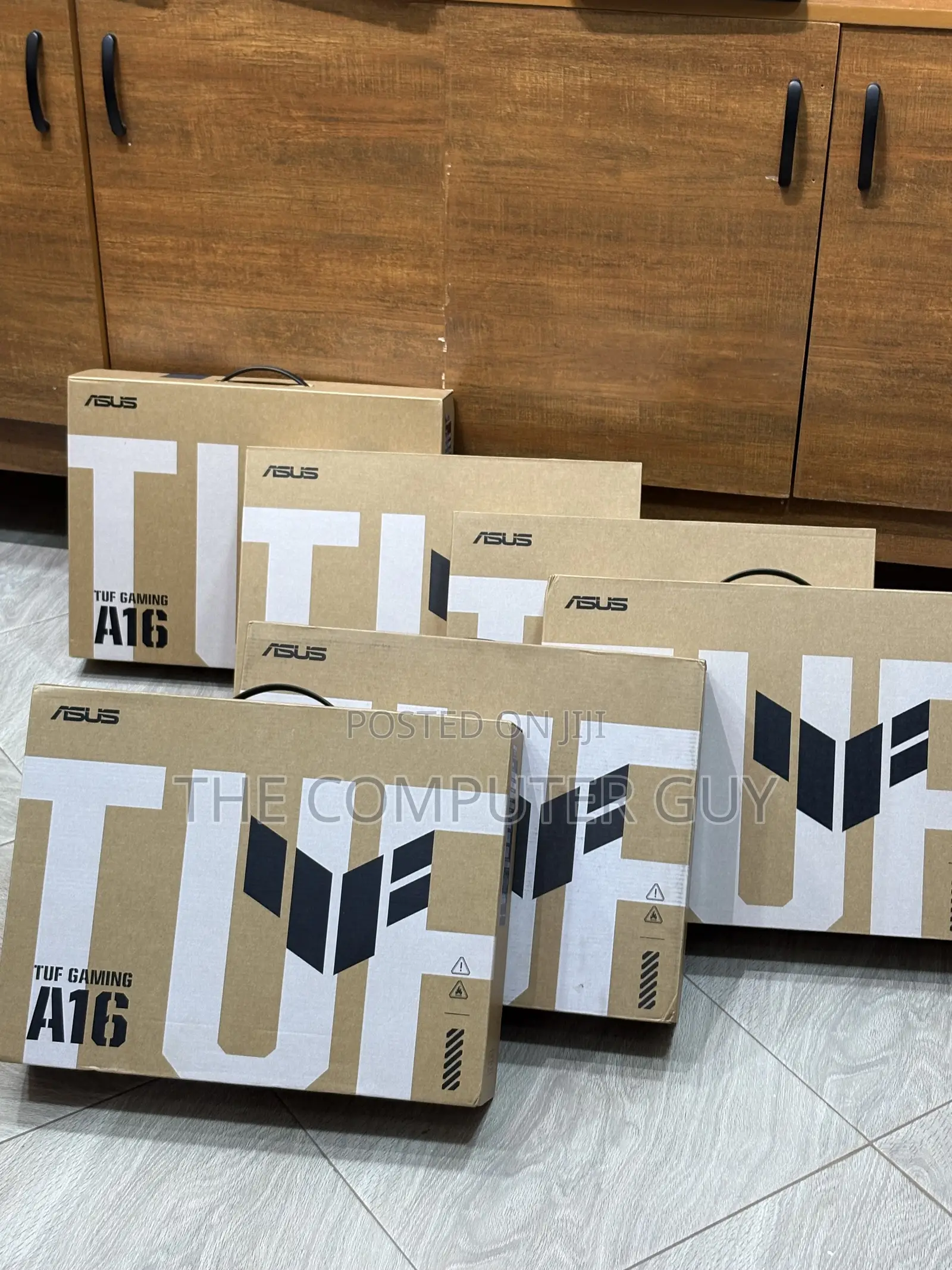New Laptop Asus TUF Gaming A16 16GB AMD Ryzen 7 SSD 512GB