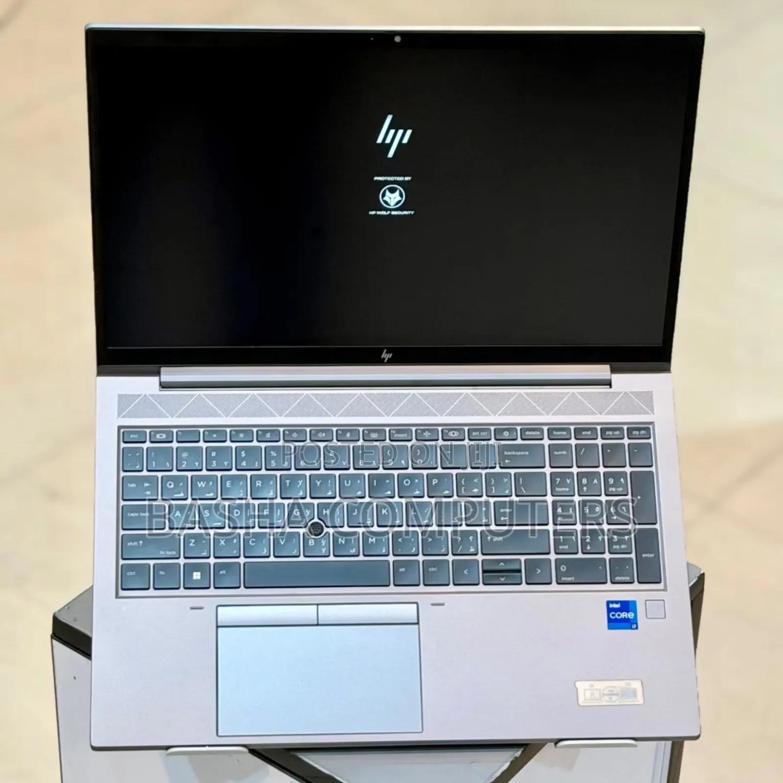 New Laptop HP ZBook Firefly G8 16GB Intel Core i7 SSD 512GB