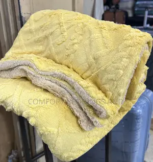 Textured Soft Blankets Yellow
