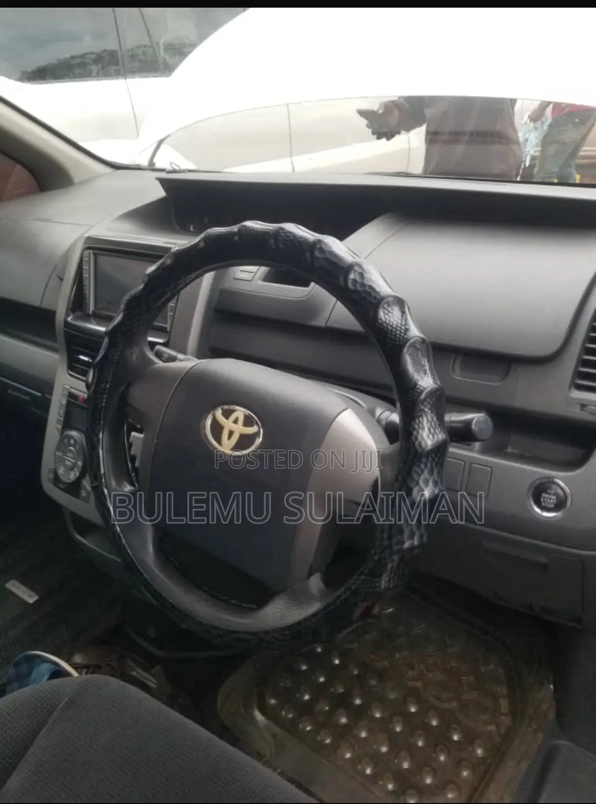 Toyota Noah 2008 White