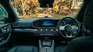 Mercedes-Benz GLE-Class GLE 300d 4MATIC 2019 White
