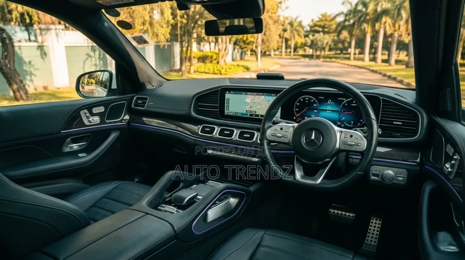 Mercedes-Benz GLE-Class GLE 300d 4MATIC 2019 White