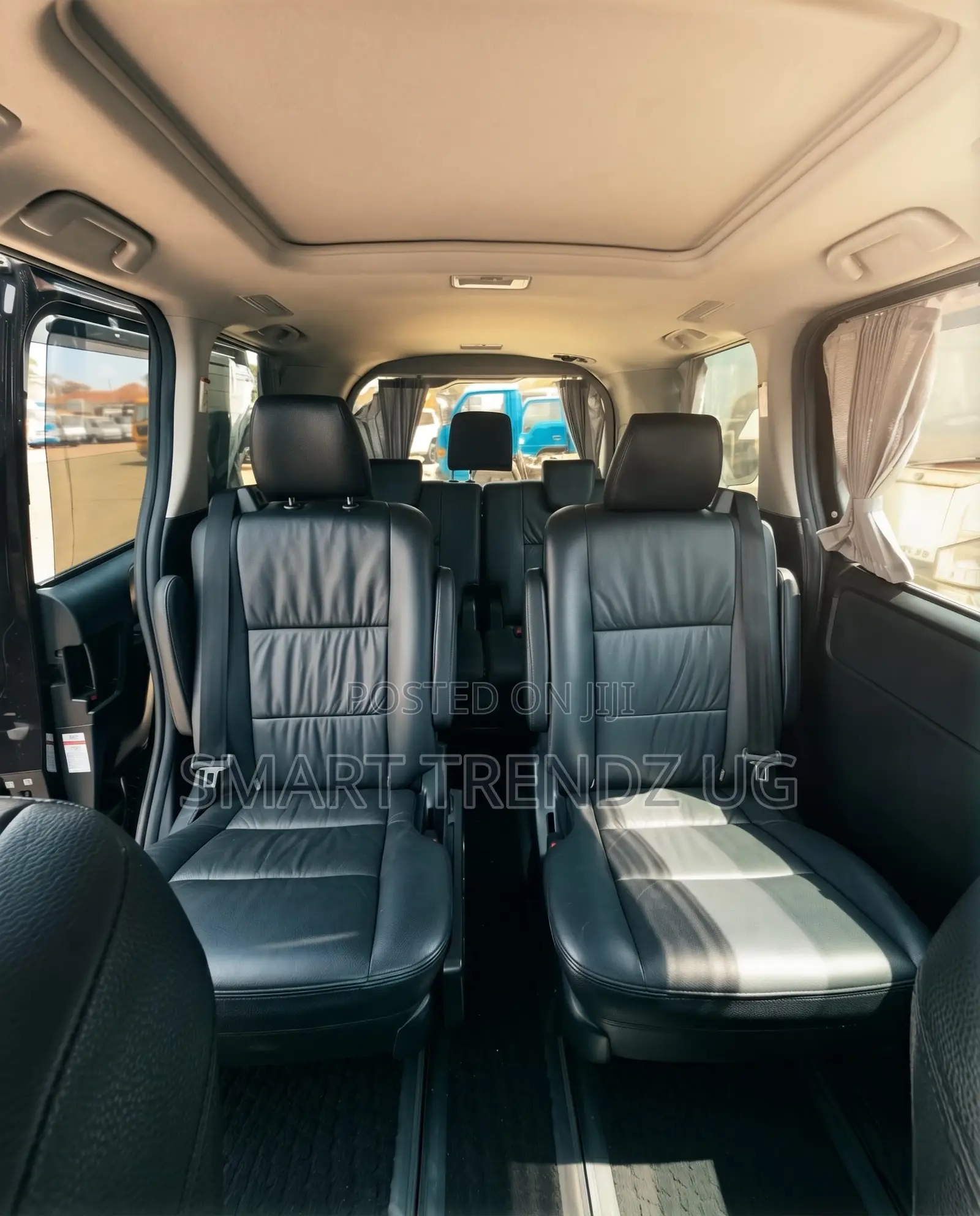 Toyota Noah 2014 Burgundy