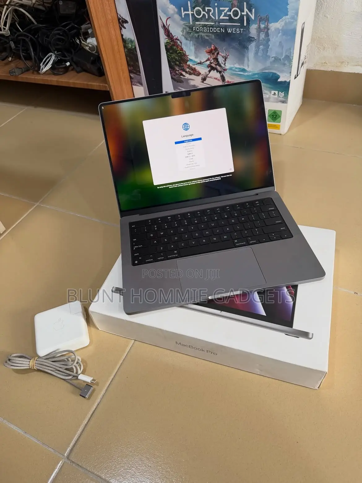 Laptop Apple MacBook Pro 2023 M2 16GB Apple M2 SSD 1T