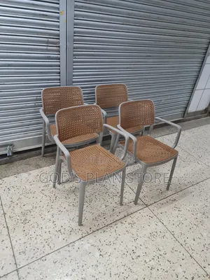 Usually Meshed Back Plastic Chairs Plastic Chairs