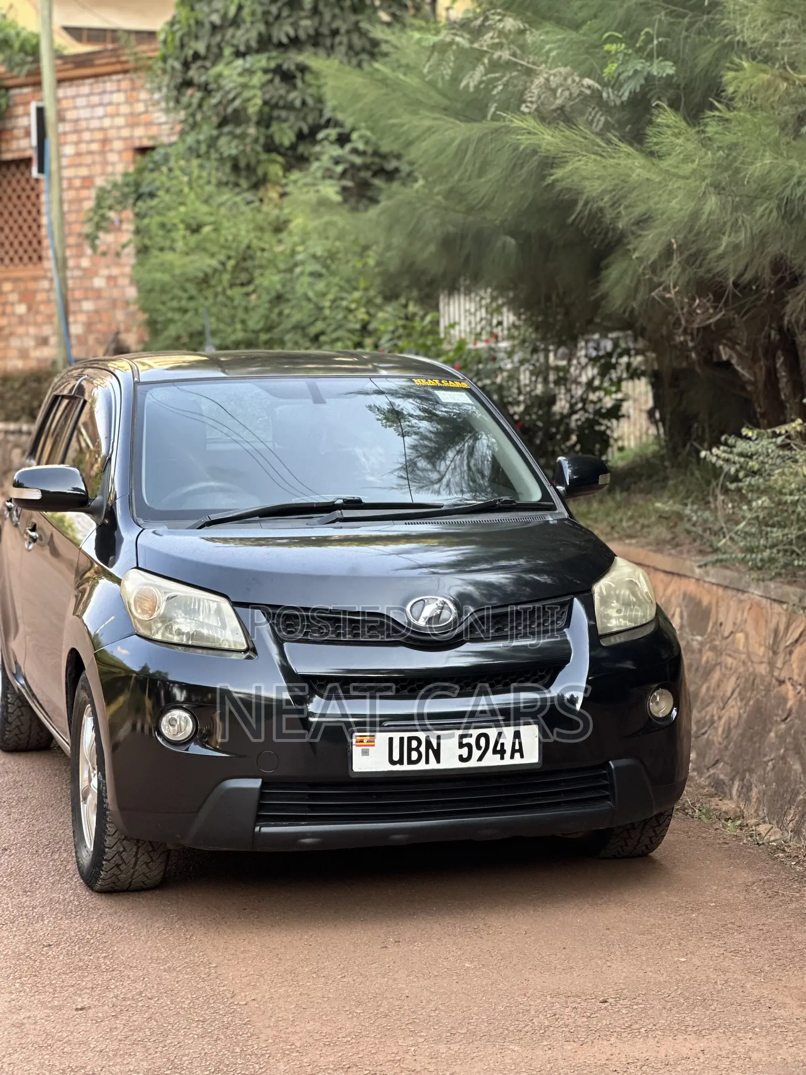 Toyota IST 2010 Black