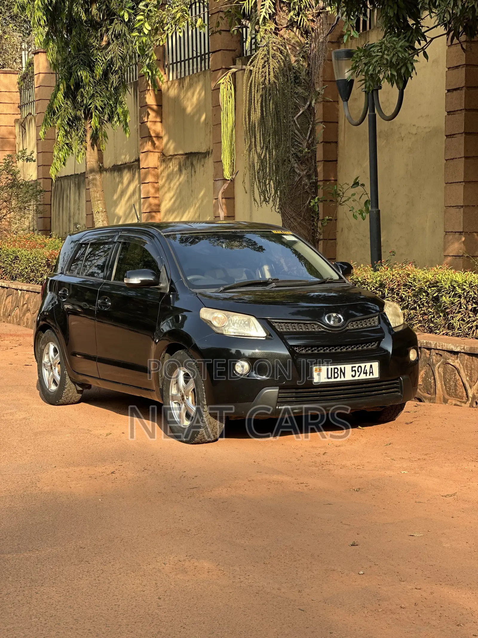 Toyota IST 2010 Black