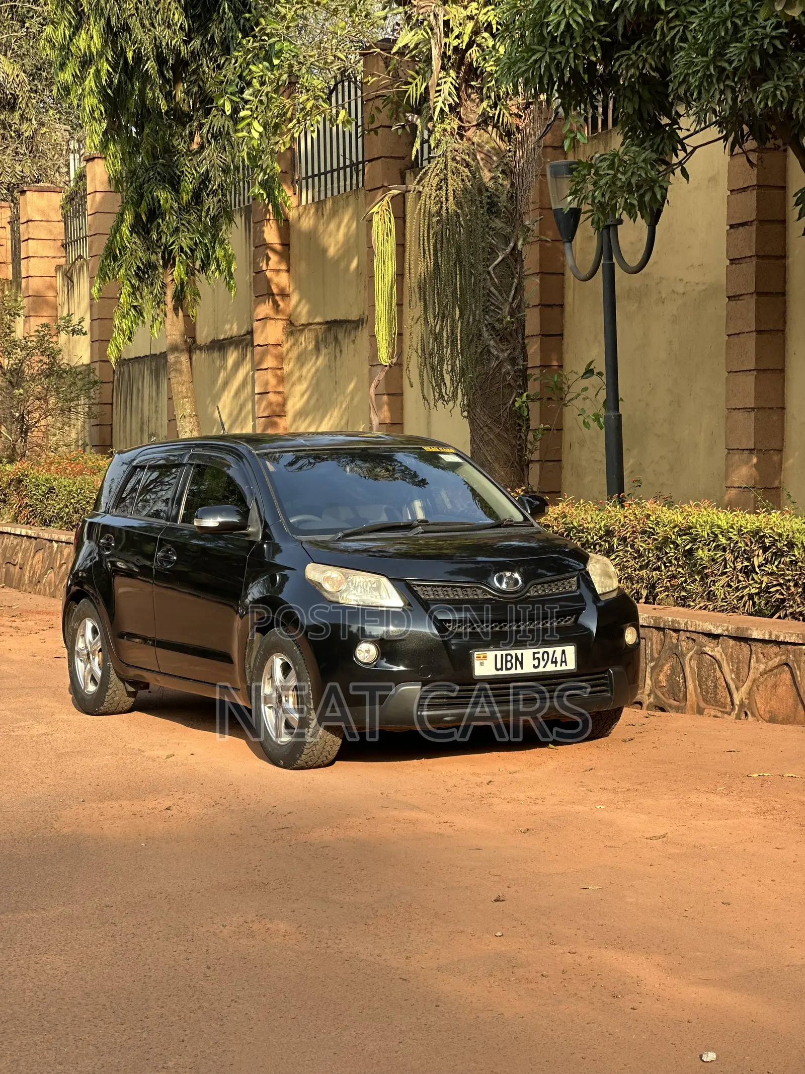 Toyota IST 2010 Black