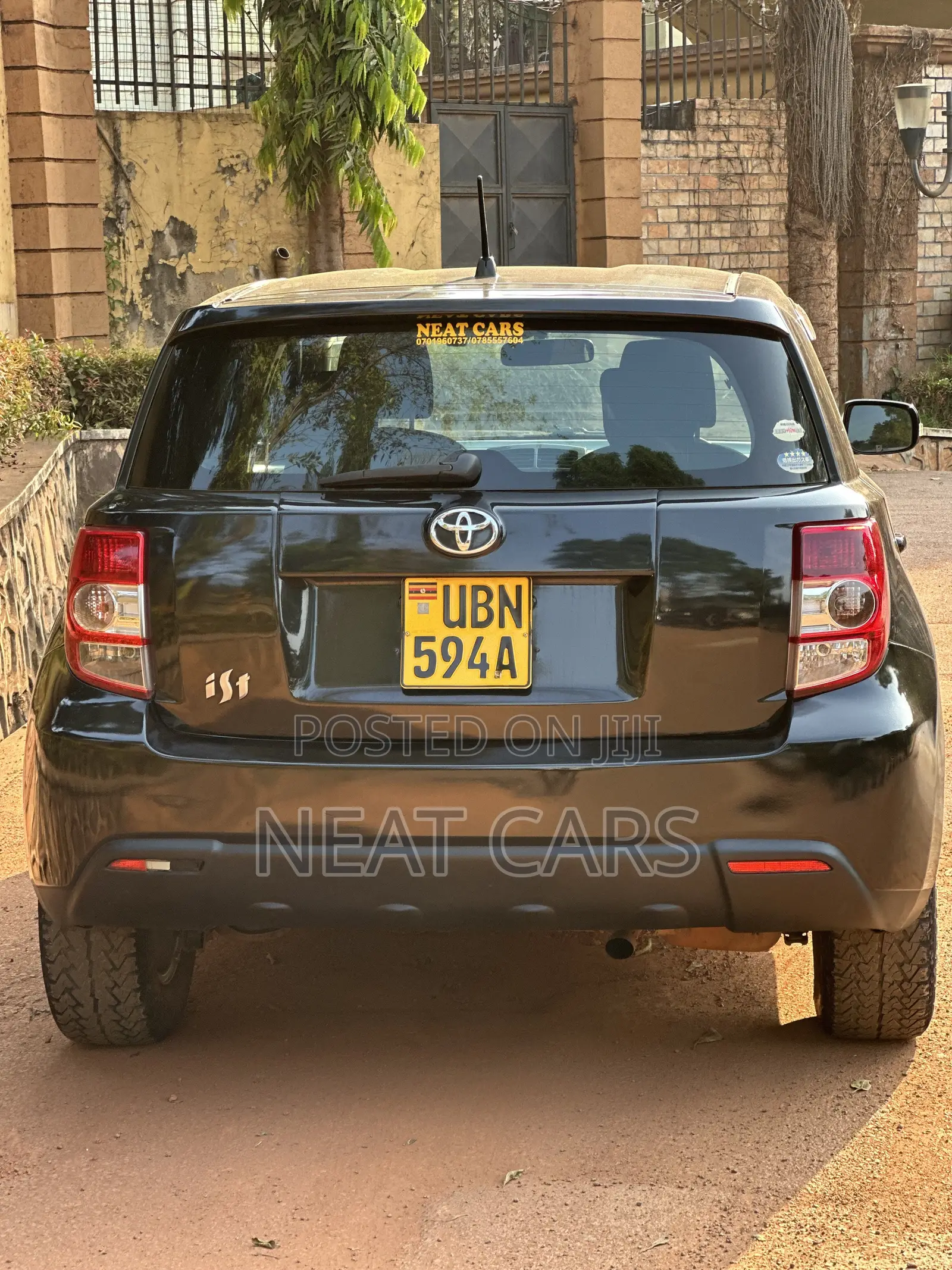 Toyota IST 2010 Black