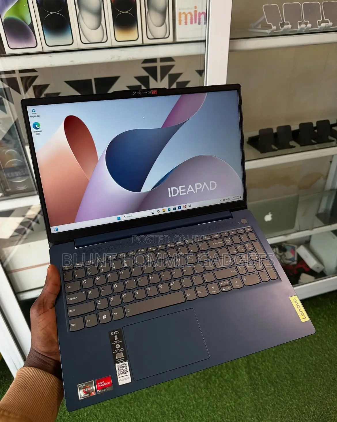 Laptop Lenovo Ideapad 3 16GB AMD Ryzen 5 SSD 256GB