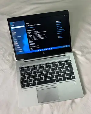 Laptop HP EliteBook 735 8GB Intel Core i7 SSD 256GB